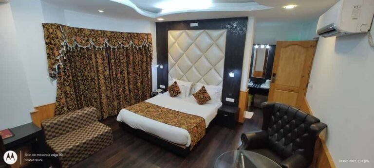 Mannat resorts